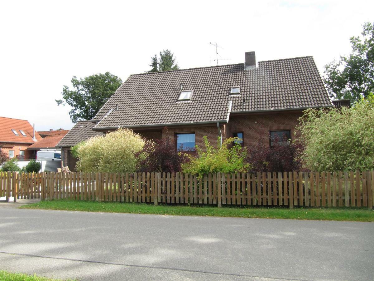 Ferienwohnung Wohlfeld Habighorst Екстериор снимка